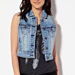 AEO EUC Distressed Acid Wash Denim Vest